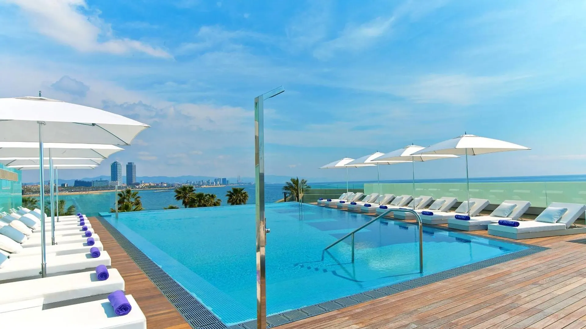 W Barcelona Hotell